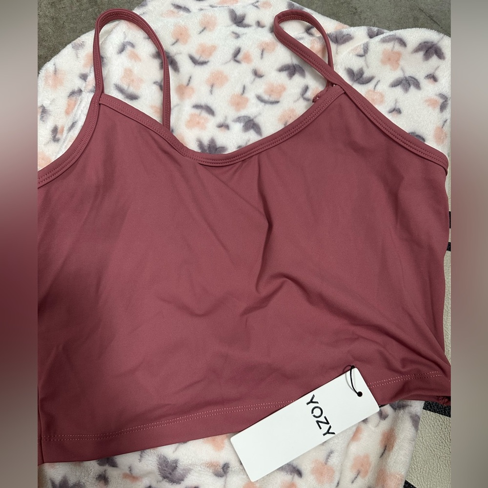 Yozy Yoga Top NWT Size L